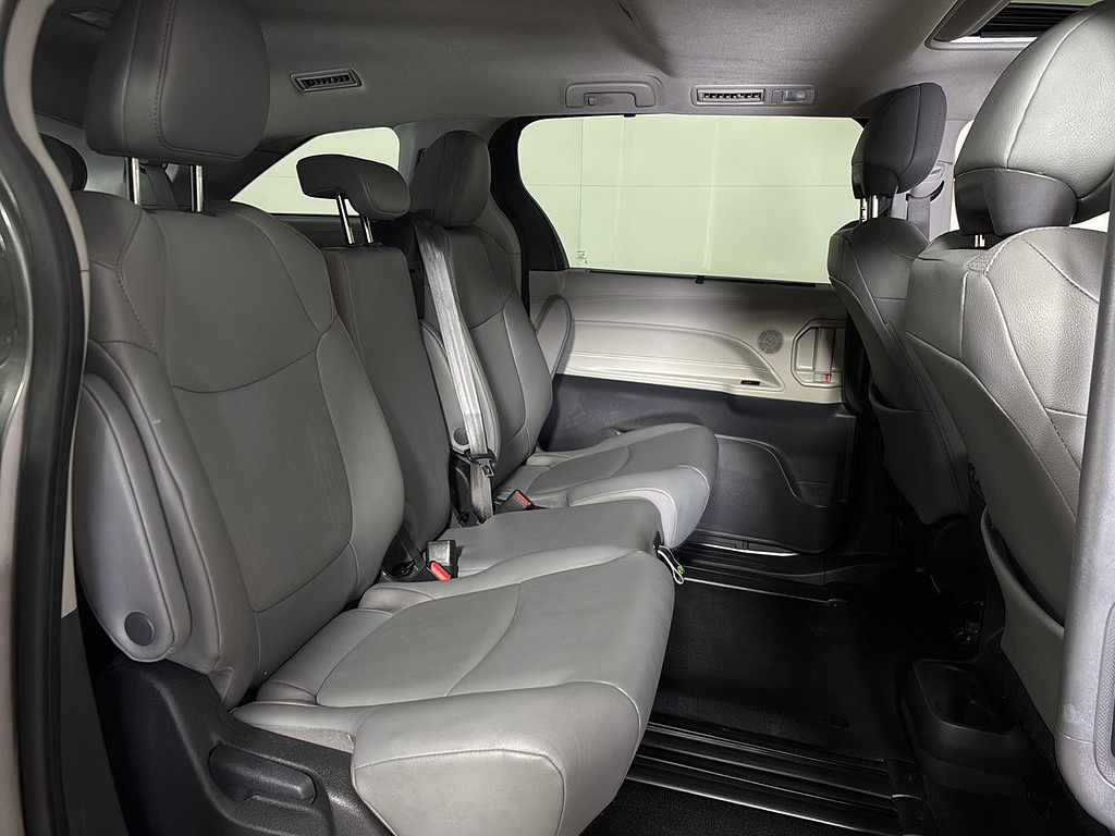2024 Toyota Sienna Located at Smart Motors Toyota slide-image
