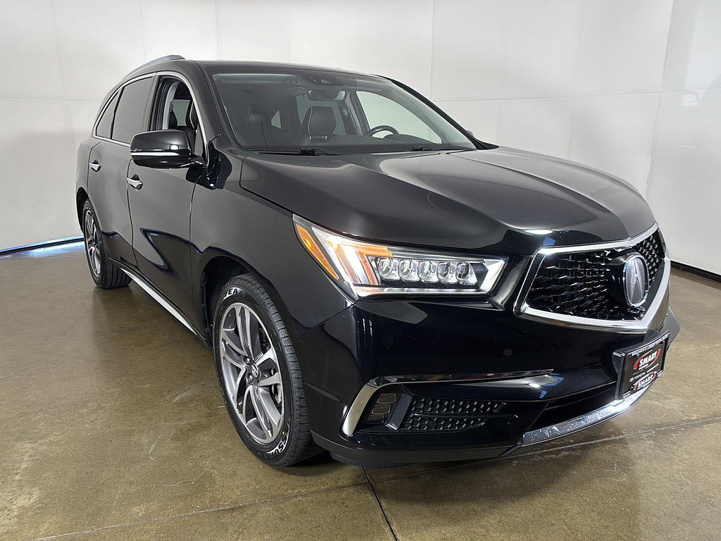 2018 Acura MDX Located at Smart Motors Toyota light-box-slides