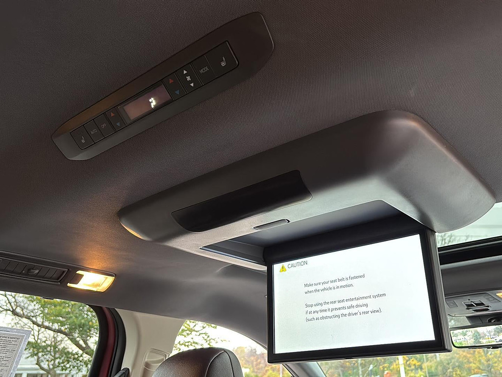2023 Toyota Sienna Located at Smart Motors Toyota slide-image