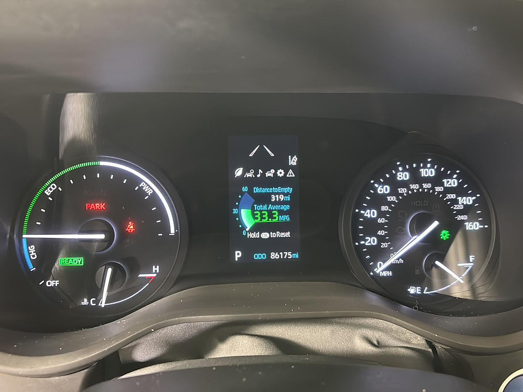 2021 Toyota Sienna Located at Smart Motors Toyota slide-image