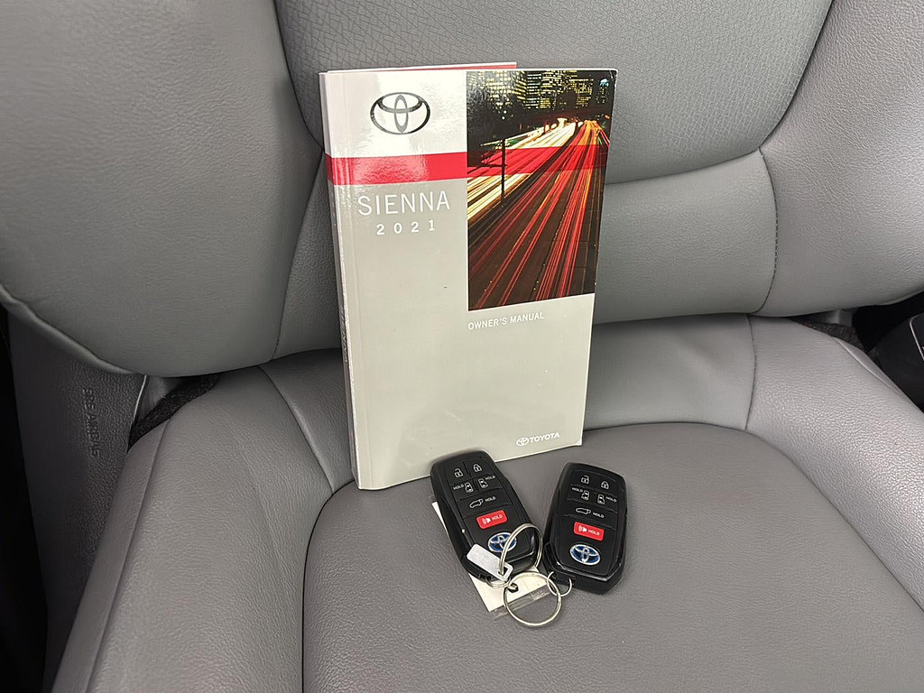 2021 Toyota Sienna Located at Smart Motors Toyota slide-image