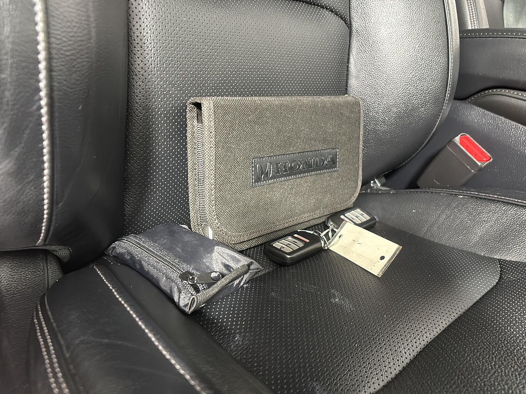2020 Honda HR-V Located at Smart Motors Toyota slide-image