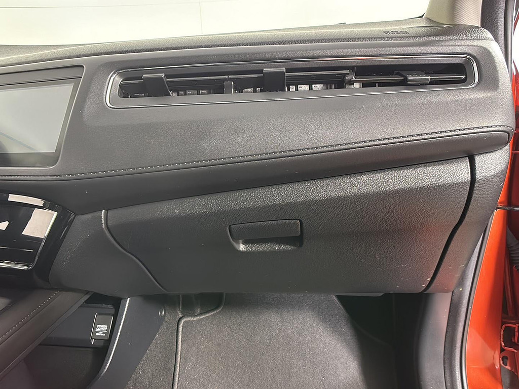 2020 Honda HR-V Located at Smart Motors Toyota light-box-slides