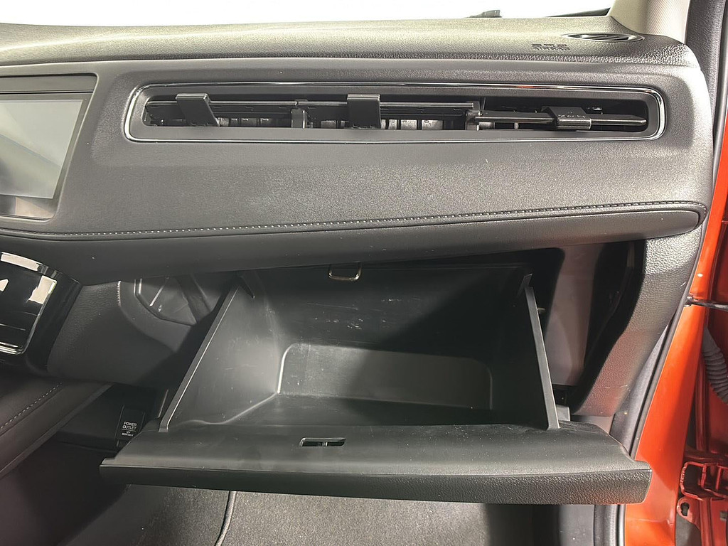 2020 Honda HR-V Located at Smart Motors Toyota light-box-slides
