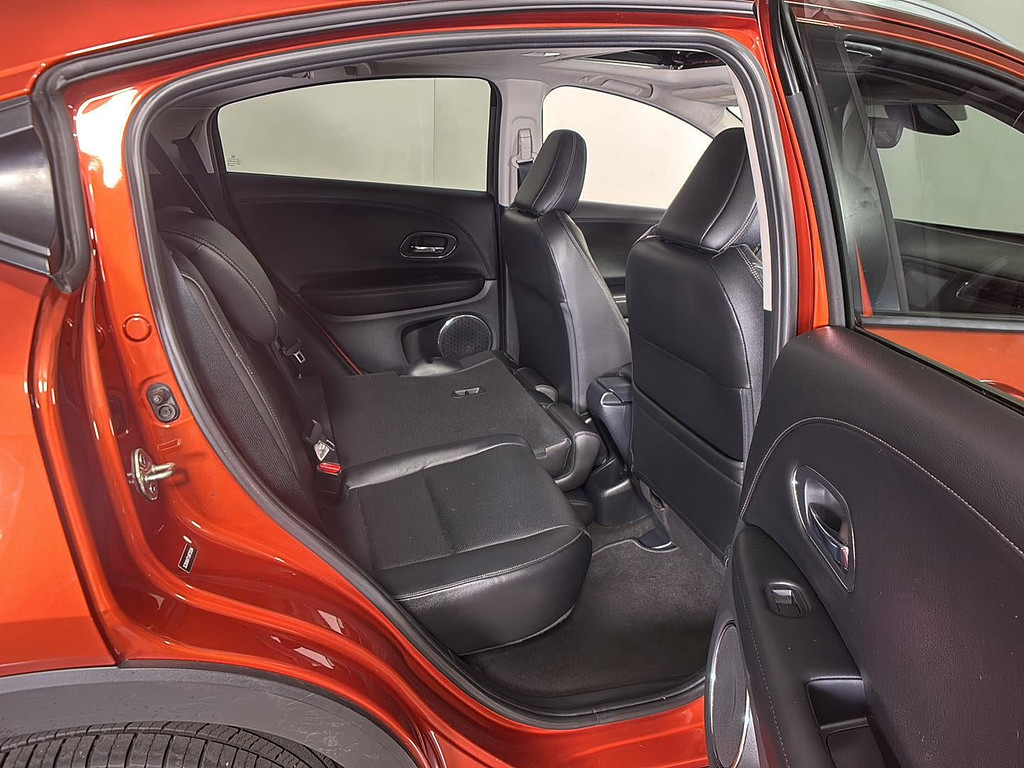 2020 Honda HR-V Located at Smart Motors Toyota light-box-slides