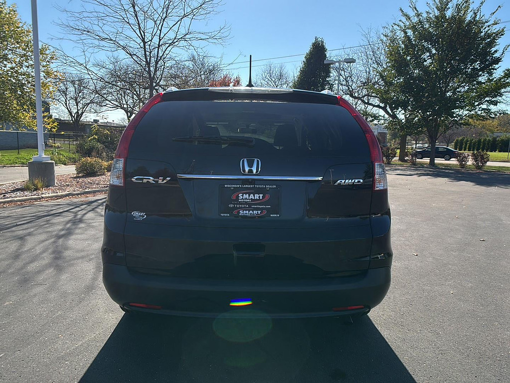 2013 Honda CR-V Located at Smart Motors Toyota light-box-slides