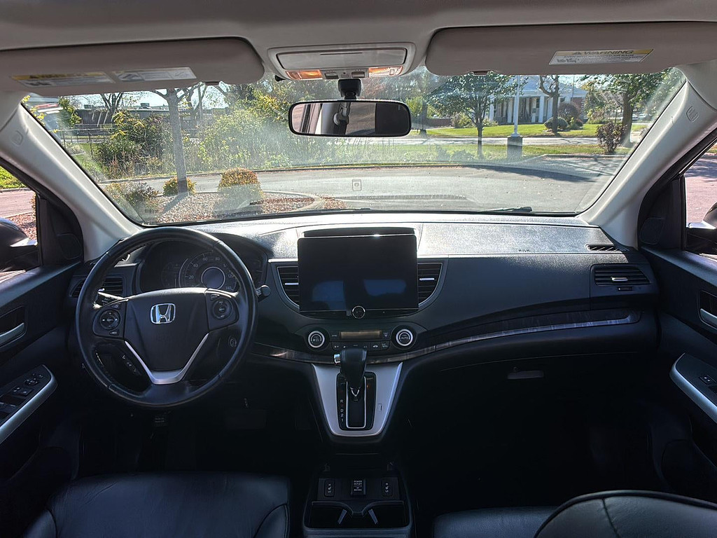 2013 Honda CR-V Located at Smart Motors Toyota light-box-slides