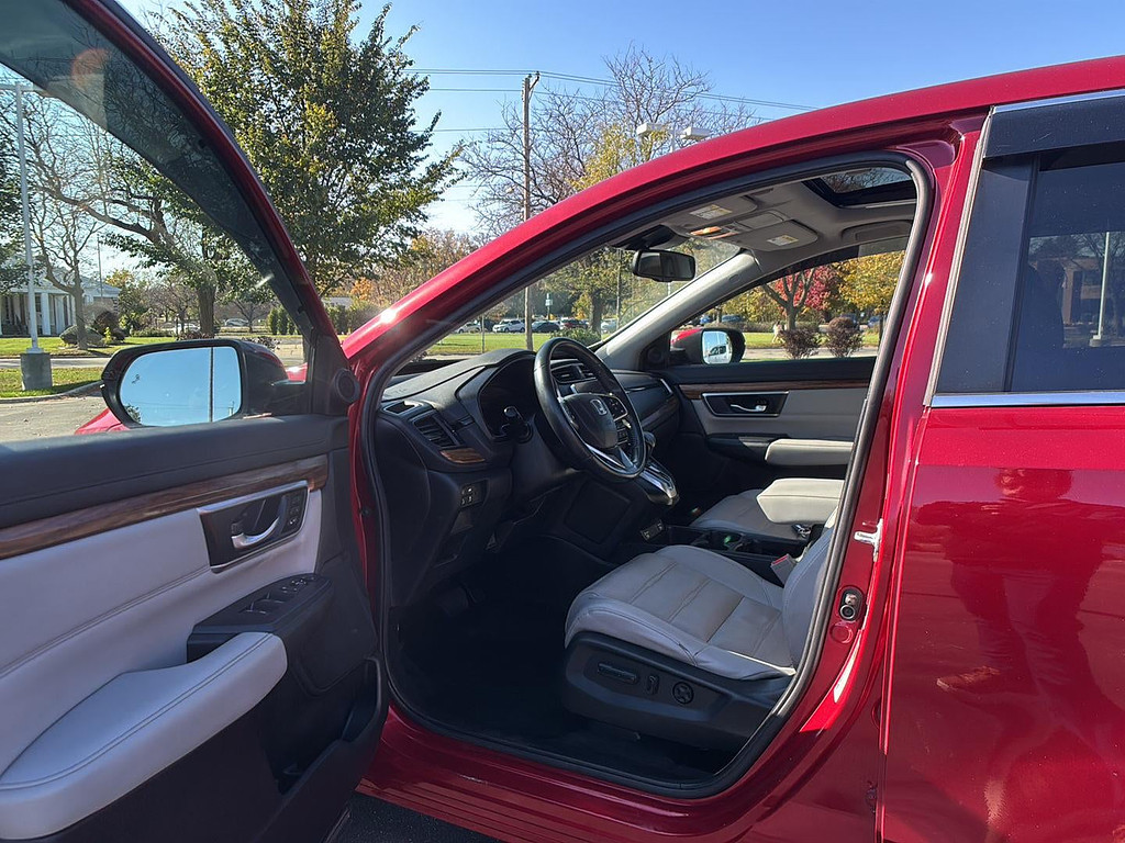 2021 Honda CR-V Located at Smart Motors Toyota slide-image