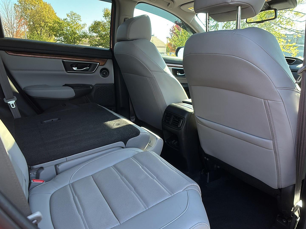 2021 Honda CR-V Located at Smart Motors Toyota slide-image