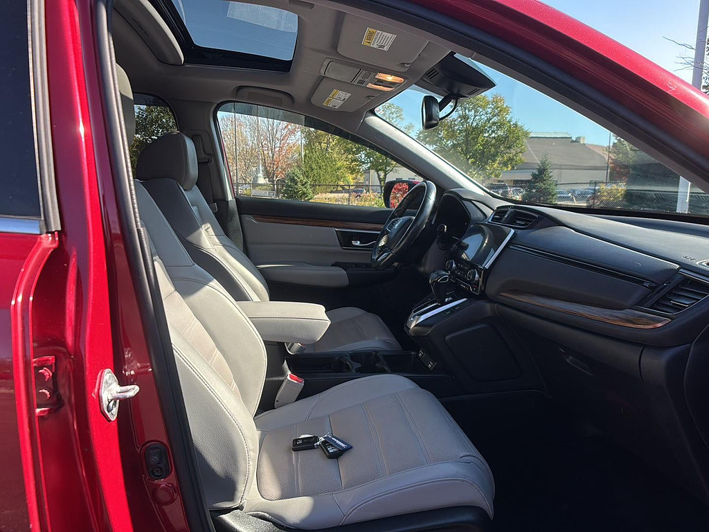 2021 Honda CR-V Located at Smart Motors Toyota slide-image