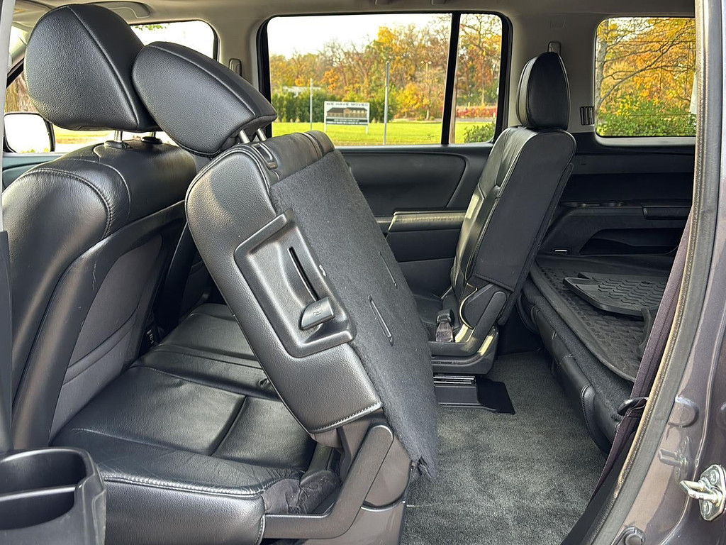 2015 Honda Pilot Located at Smart Motors Toyota slide-image