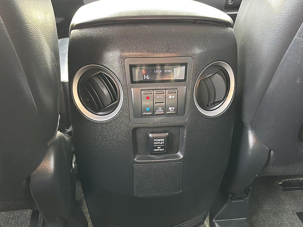 2015 Honda Pilot Located at Smart Motors Toyota light-box-slides
