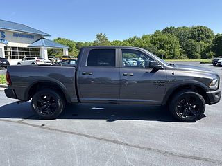 Thumbnail - 2024 RAM 1500 Classic