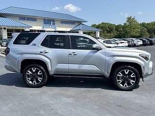 Thumbnail - 2025 Toyota 4Runner