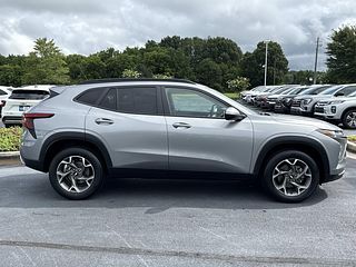 Thumbnail - 2024 Chevrolet TRAX