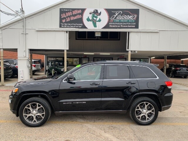 2018 Jeep Grand Cherokee Limited Sterling Edition's photo