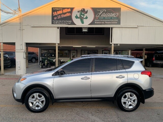 2015 Toyota RAV4 LE's photo