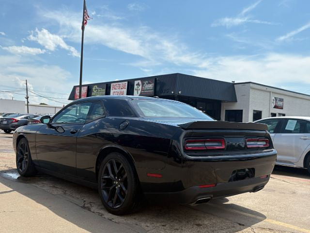 image-1 2020 Dodge Challenger