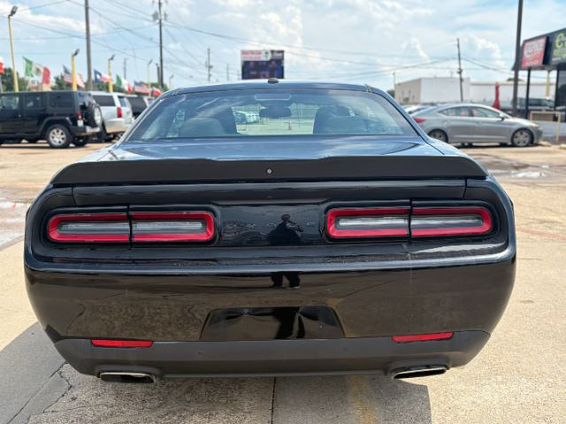 image-2 2020 Dodge Challenger