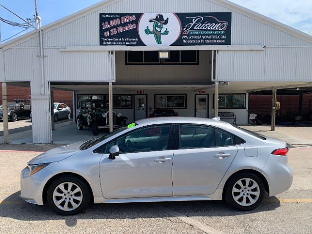 2022 Toyota Corolla LE