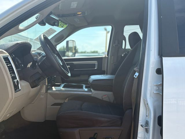 2014 RAM 3500 SLT 4X4 Crew Cab LWB's photo