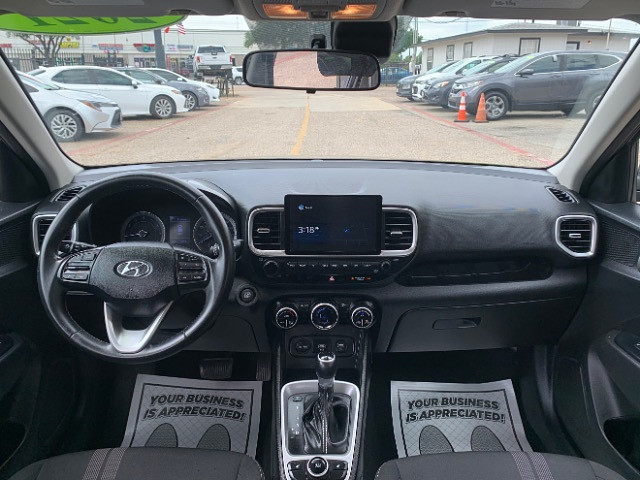 image-3 2021 Hyundai Venue