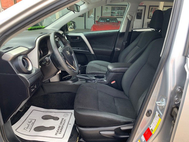 image-4 2016 Toyota RAV4