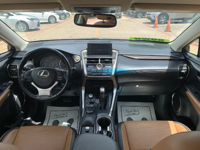 image-3 2017 Lexus NX 200t