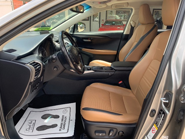 image-4 2017 Lexus NX 200t
