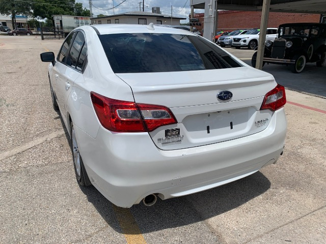 image-2 2016 Subaru Legacy