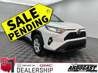 Thumbnail - 2021 Toyota RAV4