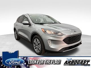 Thumbnail - 2022 Ford Escape