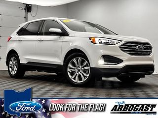 Thumbnail - 2022 Ford Edge