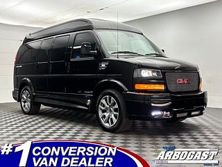 Thumbnail - 2025 GMC Conversion Van