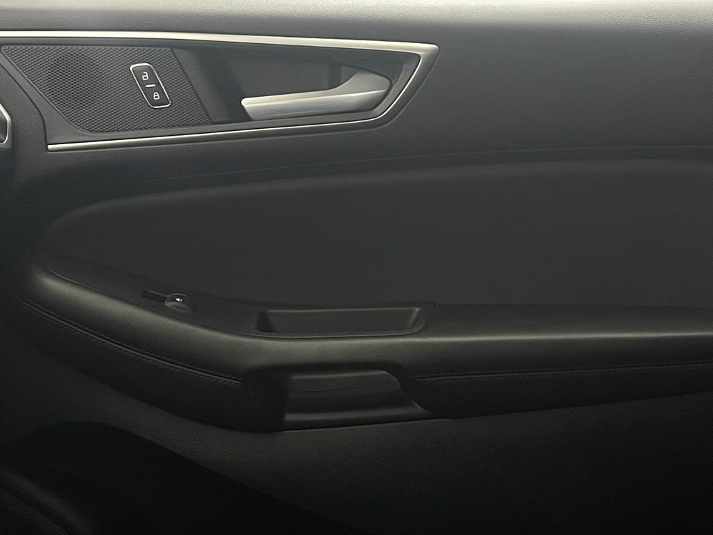 slide-image