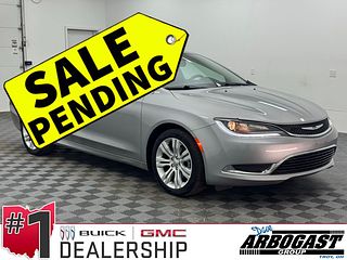 Thumbnail - 2015 Chrysler 200