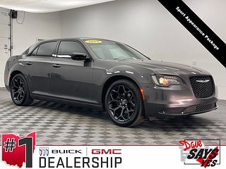Thumbnail - 2019 Chrysler 300