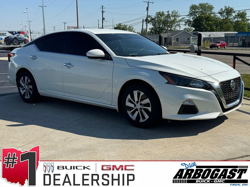 2022 Nissan Altima 2.5 S's photo