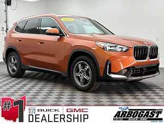 Thumbnail - 2023 BMW X1