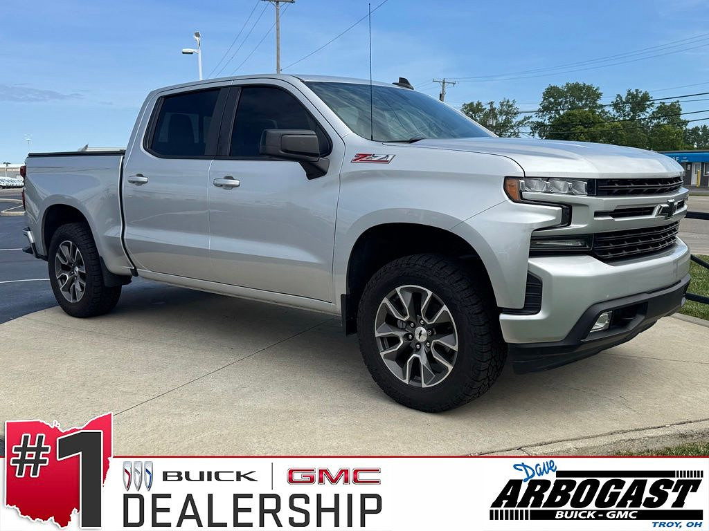 2020 Chevrolet Silverado 1500 RST 4X4 Crew Cab Short Box's photo