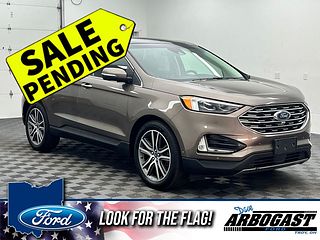 Thumbnail - 2019 Ford Edge