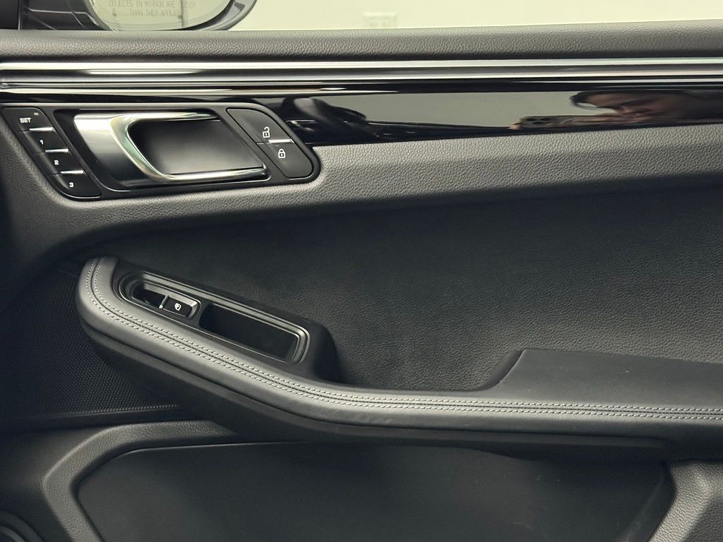 slide-image
