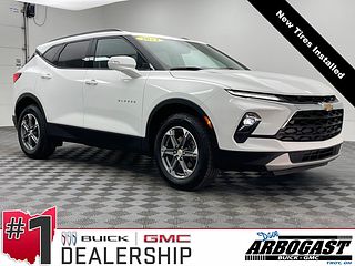 Thumbnail - 2024 Chevrolet Blazer