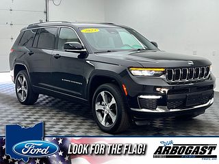 Thumbnail - 2023 Jeep Grand Cherokee L