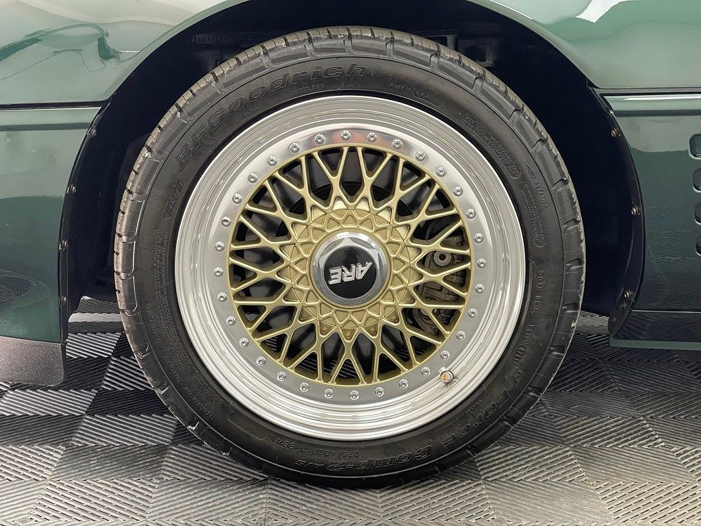 slide-image