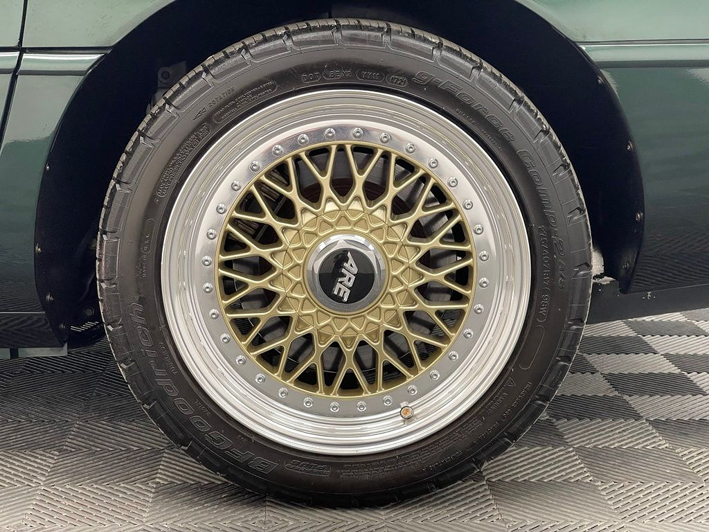slide-image