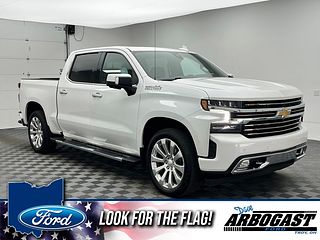 Thumbnail - 2022 Chevrolet Silverado 1500 LTD