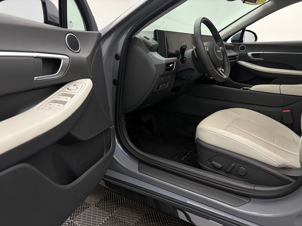 slide-image