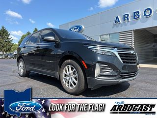 Thumbnail - 2022 Chevrolet Equinox