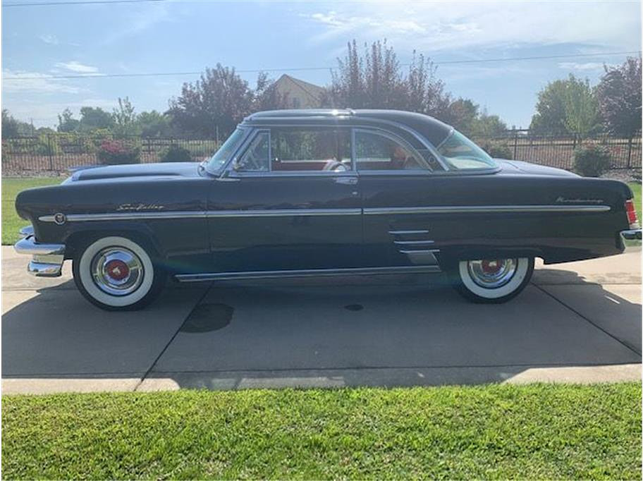 1954 Mercury Monterey Located at Hayes Autos Classic light-box-slides